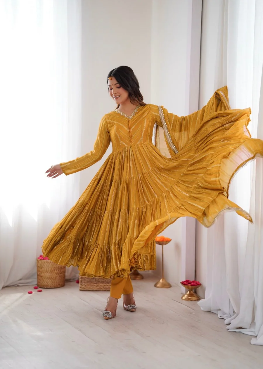 2DESIGNER MAL CHANDERI REAL MIRROR WITH HANDWORK GOWN BOTTOM WITH DUPATTA WEDDING WEAR WHOLESALE PRICE ETHNIC GARMENT (5)