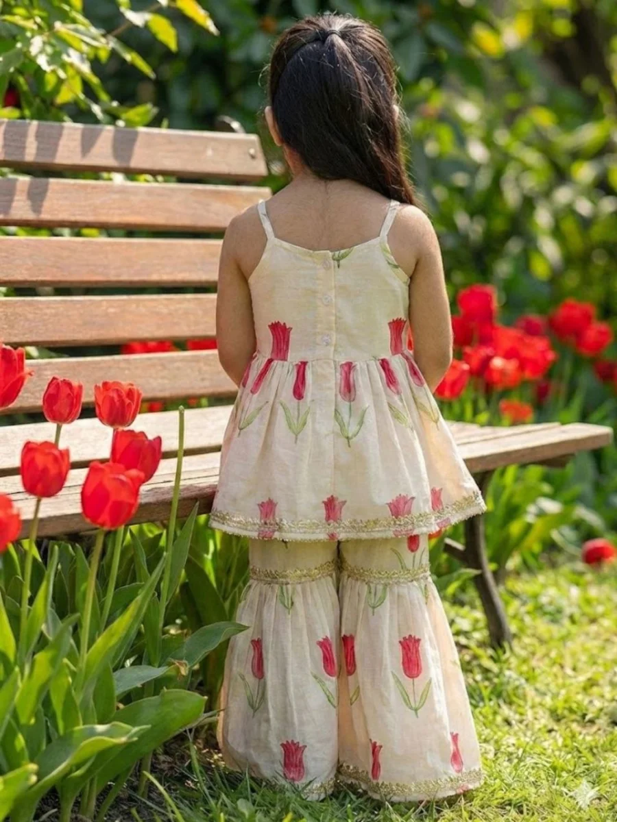 2LATEST RAYON DIGITAL PRINT WORK KID'S TOP BOTTOM WITH DUPATTA FESTIVAL WEAR WHOLESALE PRICE ETHNIC GARMENT (12)