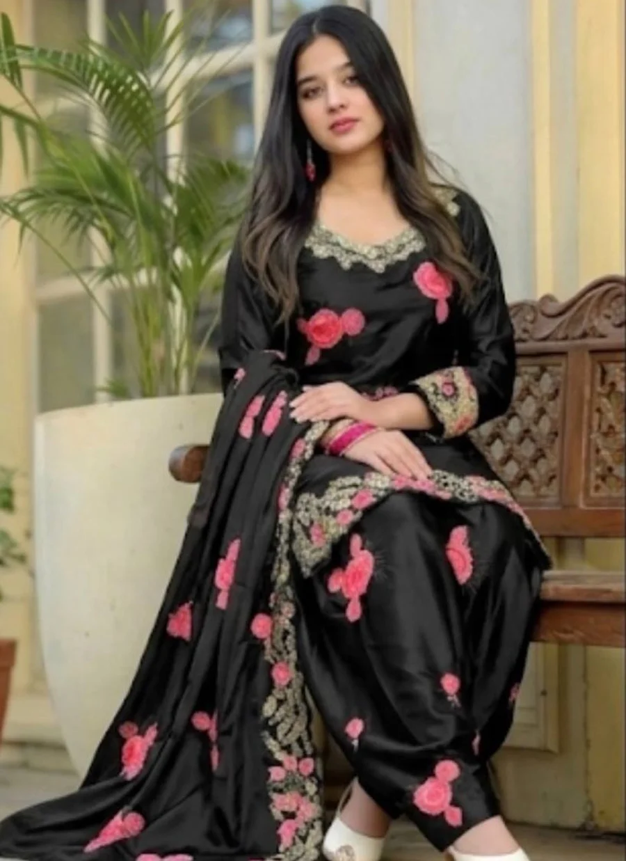 2MODERN JAPAN SATIN EMBROIDERY SEQUENCE WORK TOP PATIYALA WITH DUPATTA FESTIVE WEAR WHOLESALE PRICE ETHNIC GARMENT (18)