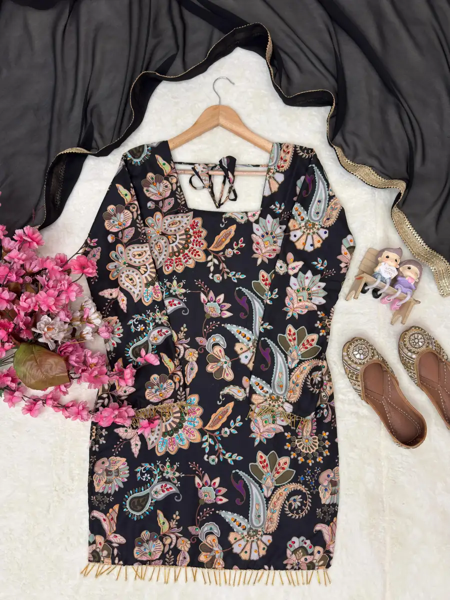 2MODERN MUSLIN COTTON FLORAL DIGITAL PRINT & STONE WITH FANCY LATKAN LACE WORK TOP SHARARA WITH DUPATTA FESTIVE WEAR WHOLESALE PRICE ETHNIC GARMENT (5)