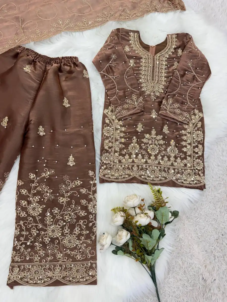 2NEW ARRIVAL GMY SILK EMBROIDERY SEQUENCE WORK MOTHDER DAUGHTER SET FESTIVE WEAR WHOLESALE PRICE ETHNIC GARMENT (12)