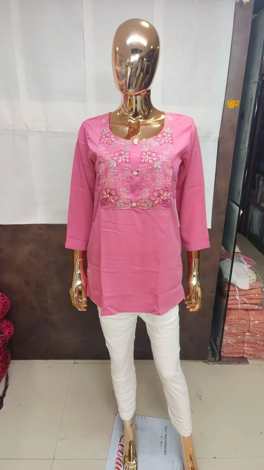 2NEW ARRIVAL RINKAL COTTON EMBROIDERY WORK ONLY TOP DAILY WEAR WHOLESALE PRICE ETHNIC GARMENT (8)