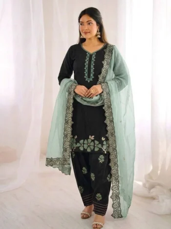 RICH LOOK ROMAN GLASS EMBROIDERY SEQUENCE WITH RIVET MOTI WORK TOP PATIYALA WITH DUPATTA BLACK AND GREEN