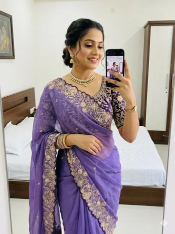 MODERN GEORGETTE SEQUENCE WORK CUT  WORK BORDER SAREE WITH UNSTITCHED BLOUSE PURPLE