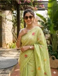 5MODERN LINEN COTTON DIGITAL PRINT WITH TASSELS WORK SAREE WITH UNSTITCHED BLOUSE FESTIVE WEAR WHOLESALE PRICE ETHNIC GARMENT (2)