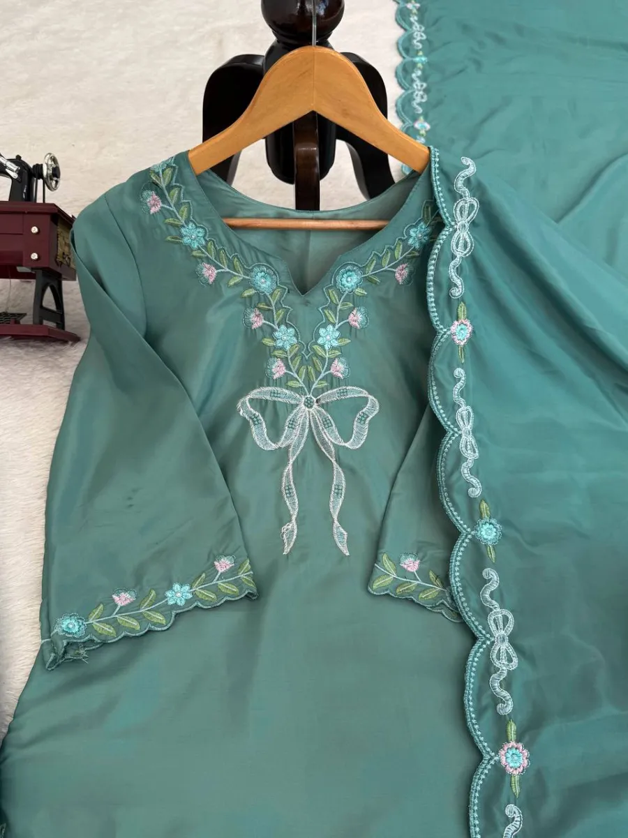 CLASSIC NATURAL CREPE THREAD WITH SEQUENCE WORK TOP PATIYALA WITH DUPATTA FESTIVE WEAR WHOLESALE PRICE ETHNIC GARMENT (12)