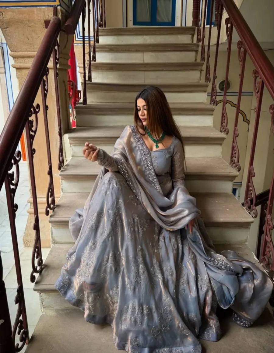 DESIGNER FENDY SILK BEADS HAND WORK WITH EMBROIDERY WORK GOWN PALAZZO WITH DUPATTA FESTIVE WEAR WHOLESALE PRICE ETHNIC GARMENT (6)