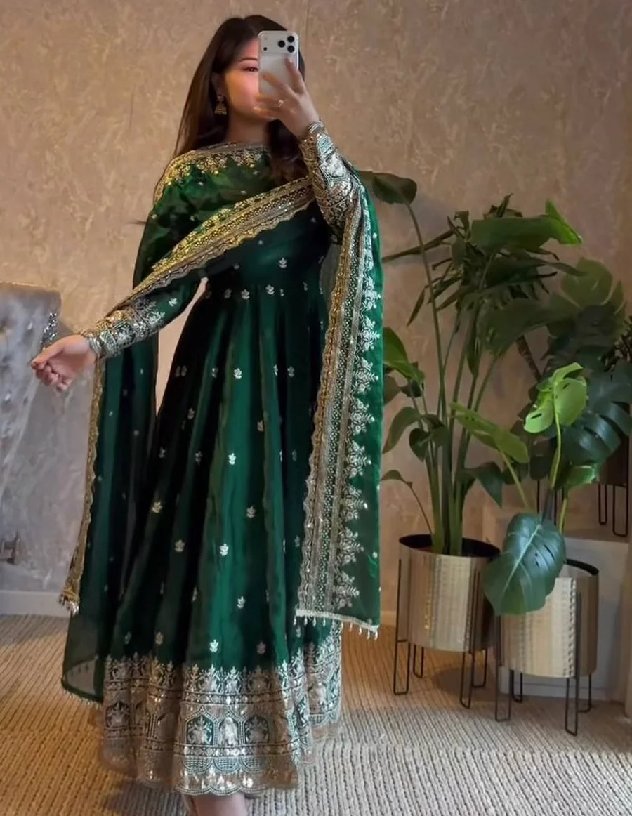 DESIGNER FENDY SILK EMBROIDERY SEQUENCE WORK GOWN BOTTOM WITH DUPATTA FESTIVE WEAR WHOLESALE PRICE ETHNIC GARMENT (11)