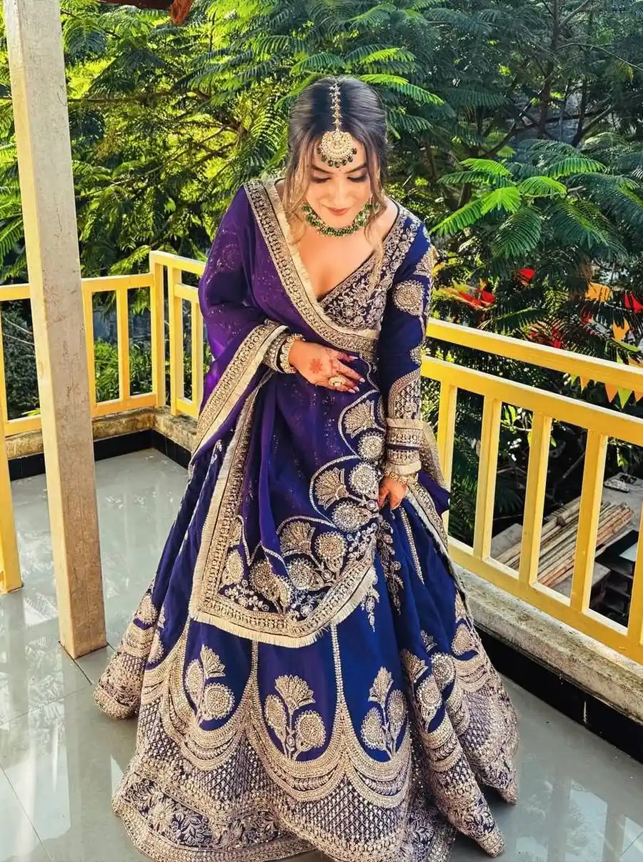 DESIGNER GEORGETTE THREAD WITH SEQUENCE WORK LEHENGA CHOLI WITH DUPATTA WEDDING WEAR WHOLESALE PRICE ETHNIC GARMENT (1)