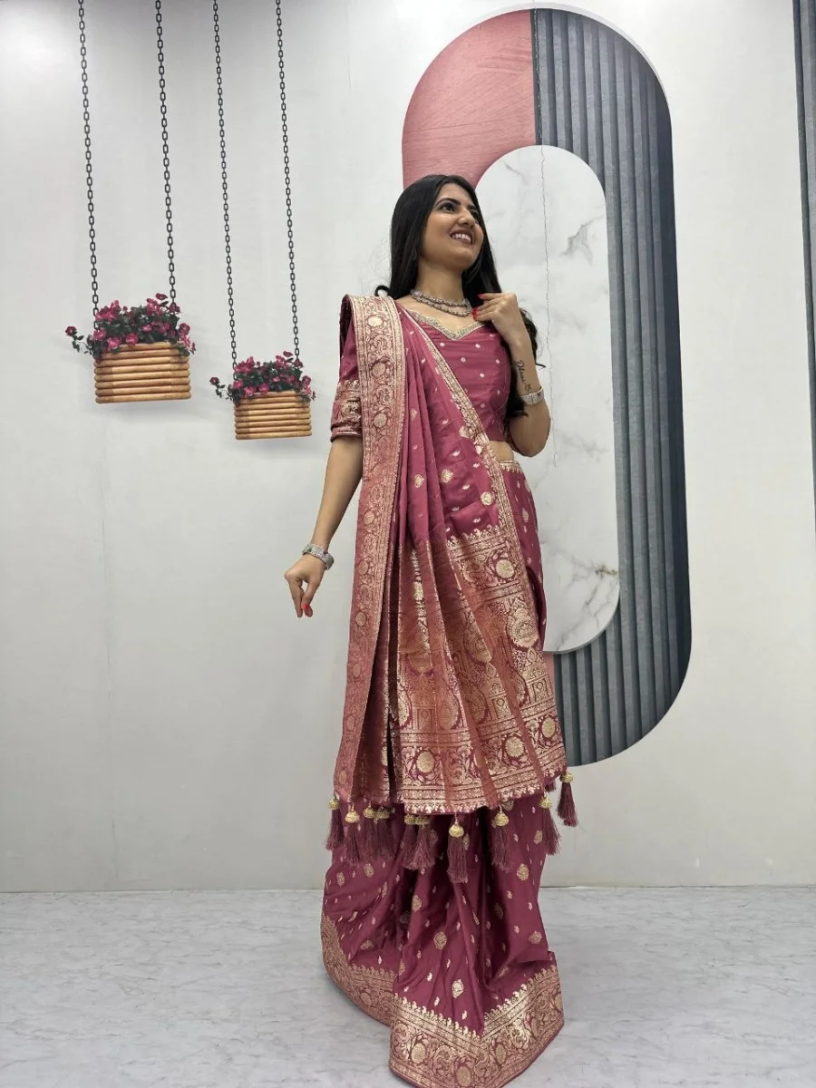 DESIGNER PURE SILK JACQUARD WORK SAREE WITH UNSTITCHED BLOUSE WEDDING WEAR WHOLESALE PRICE ETHNIC GARMENT (12)