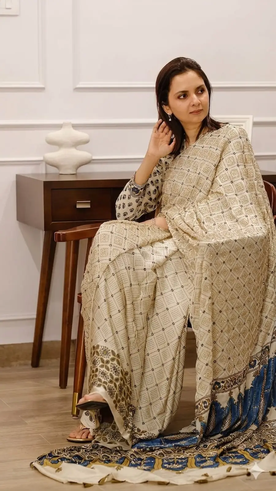 FANCY CHINON AJRAK DIGITAL PRINT WITH REAL MIRROR WORK SAREE WITH UNSTITCHED BLOUSE FESTIVE WEAR WHOLESALE PRICE ETHNIC GARMENT (3)