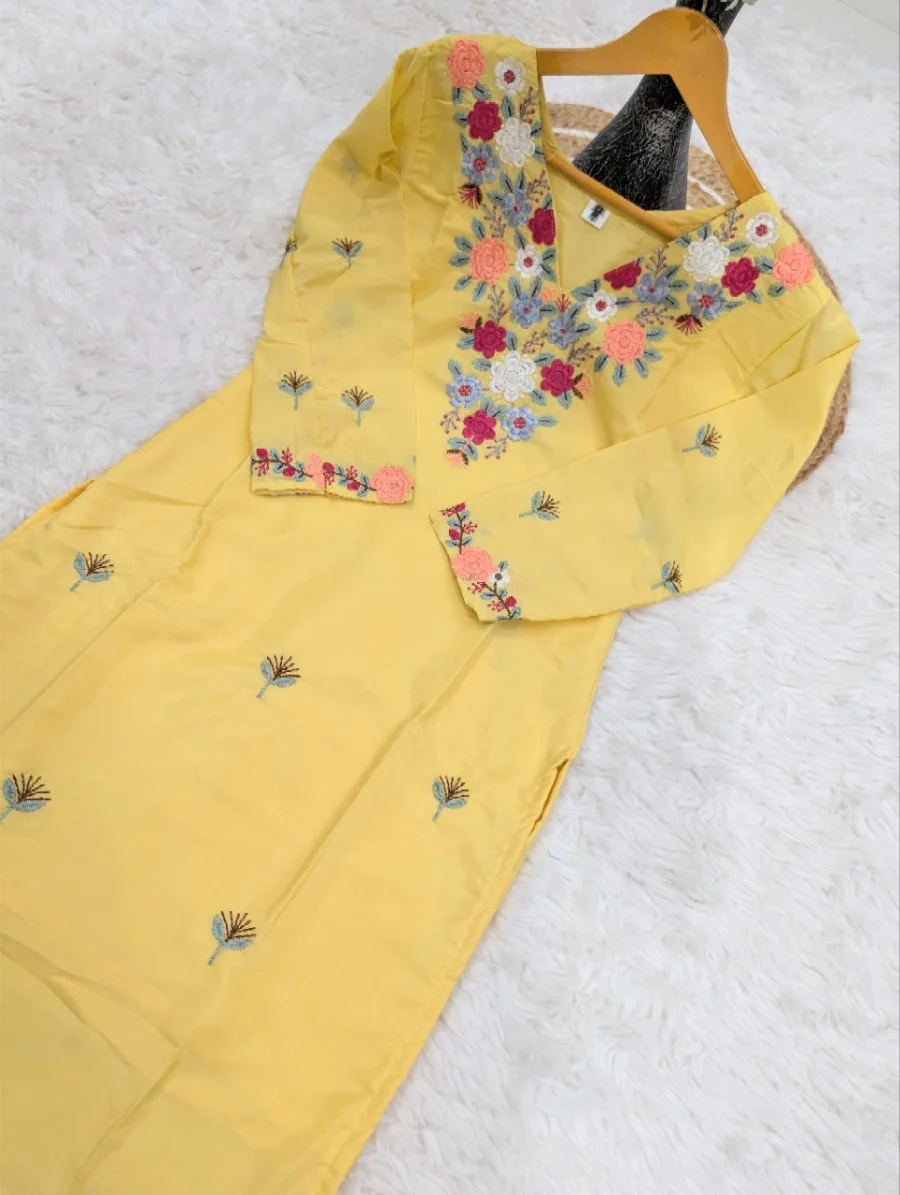 FANCY FRENCH CREPE SEQUENCE EMBROIDERY WORK TOP BOTTOM SET FESTIVE WEAR WHOLESALE PRICE ETHNIC GARMENT (1)