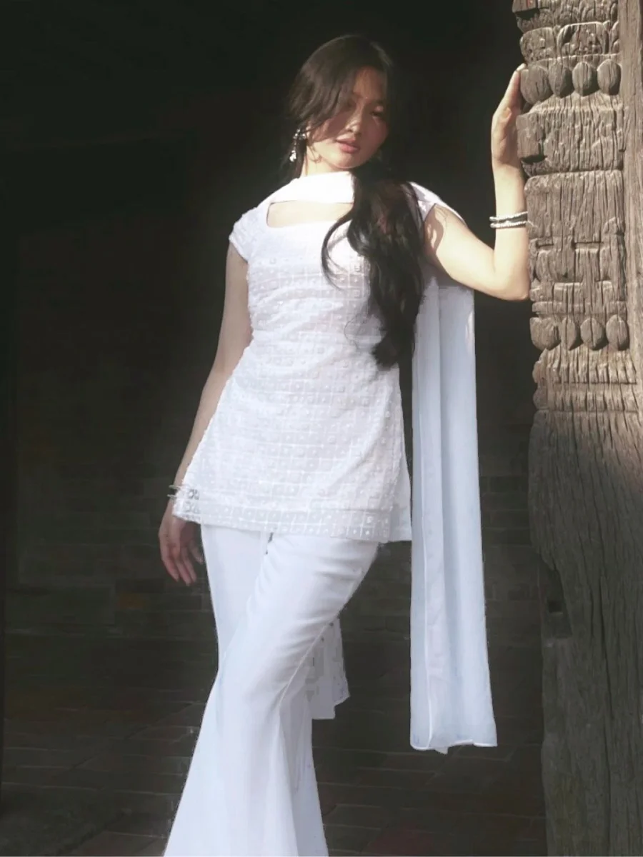 FANCY GEORGETTE THREAD WITH SEQUENCE WORK TOP PALAZZO WITH DUPATTA FESTIVE WEAR WHOLESALE PRICE ETHNIC GARMENT (3)