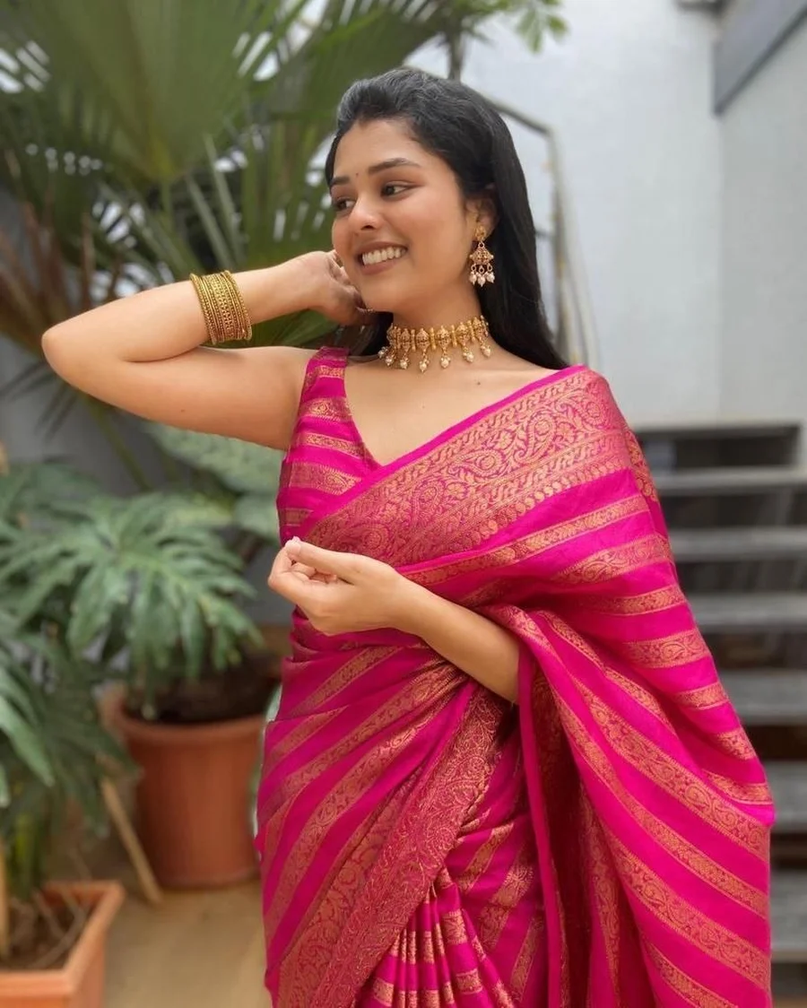 FANCY LICHI SILK RICH PALLU & JACQUARD WORK SAREE WITH UNSTITCHED BLOUSE FESTIVE WEAR WHOLESALE PRICE ETHNIC GARMENT (7)