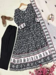 FANCY MUSLIN COTTON DIGITAL PRINT WITH FANCY LACE BORDER WORK GOWN BOTTOM WITH DUPATTA FESTIVE WEAR WHOLESALE PRICE ETHNIC GARMENT (4)