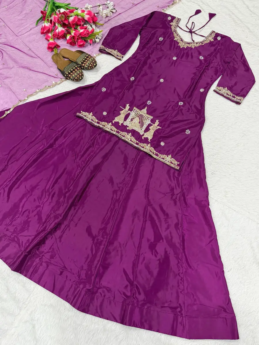 FANCY NATURAL CREPE EMBROIDERY SEQUENCE HANDWORK TOP LEHENGA WITH DUPATTA FESTIVE WEAR WHOLESALE PRICE ETHNIC GARMENT (7)