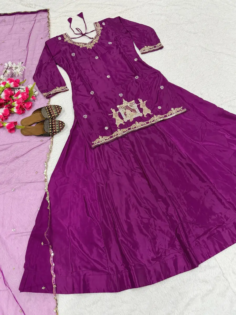 FANCY NATURAL CREPE EMBROIDERY SEQUENCE HANDWORK TOP LEHENGA WITH DUPATTA FESTIVE WEAR WHOLESALE PRICE ETHNIC GARMENT (8)