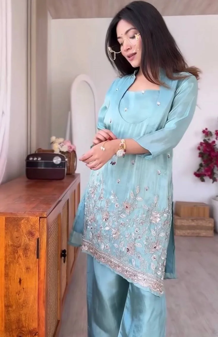 FANCY ROMAN GLASS EMBROIDERY SEQUENCE WORK TOP BOTTOM SET FESTIVE WEAR WHOLESALE PRICE ETHNIC GARMENT (2)