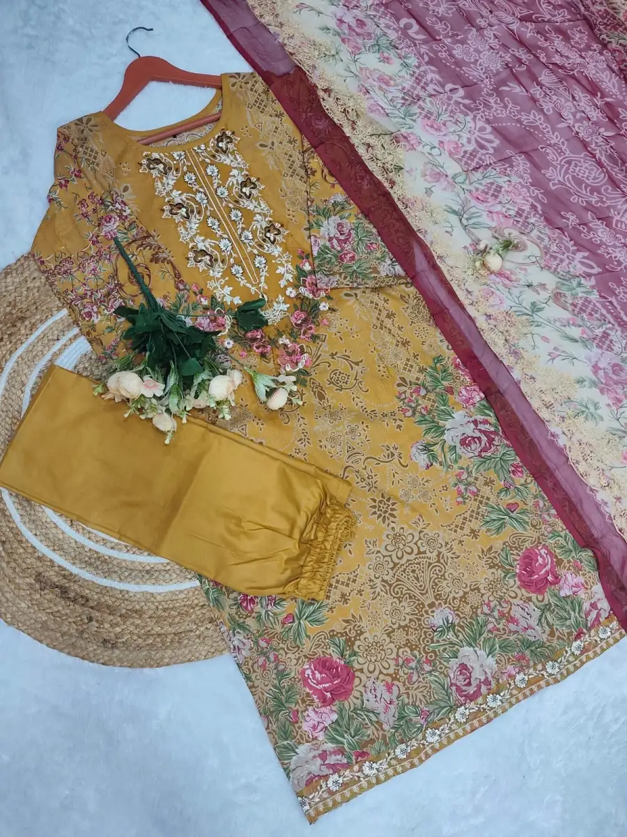 MODERN COTTON PRINT WITH EMBROIDERY SEQUENCE WORK TOP BOTTOM WITH DUPATTA OFFICE WEAR WHOLESALE PRICE ETHNIC GARMENT (6)
