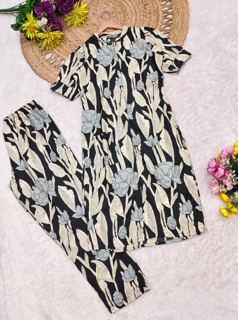 MODERN CREPE PRINTED WORK CO-ORD SET DAILY WEAR WHOLESALE PRICE ETHNIC GARMENT (1)