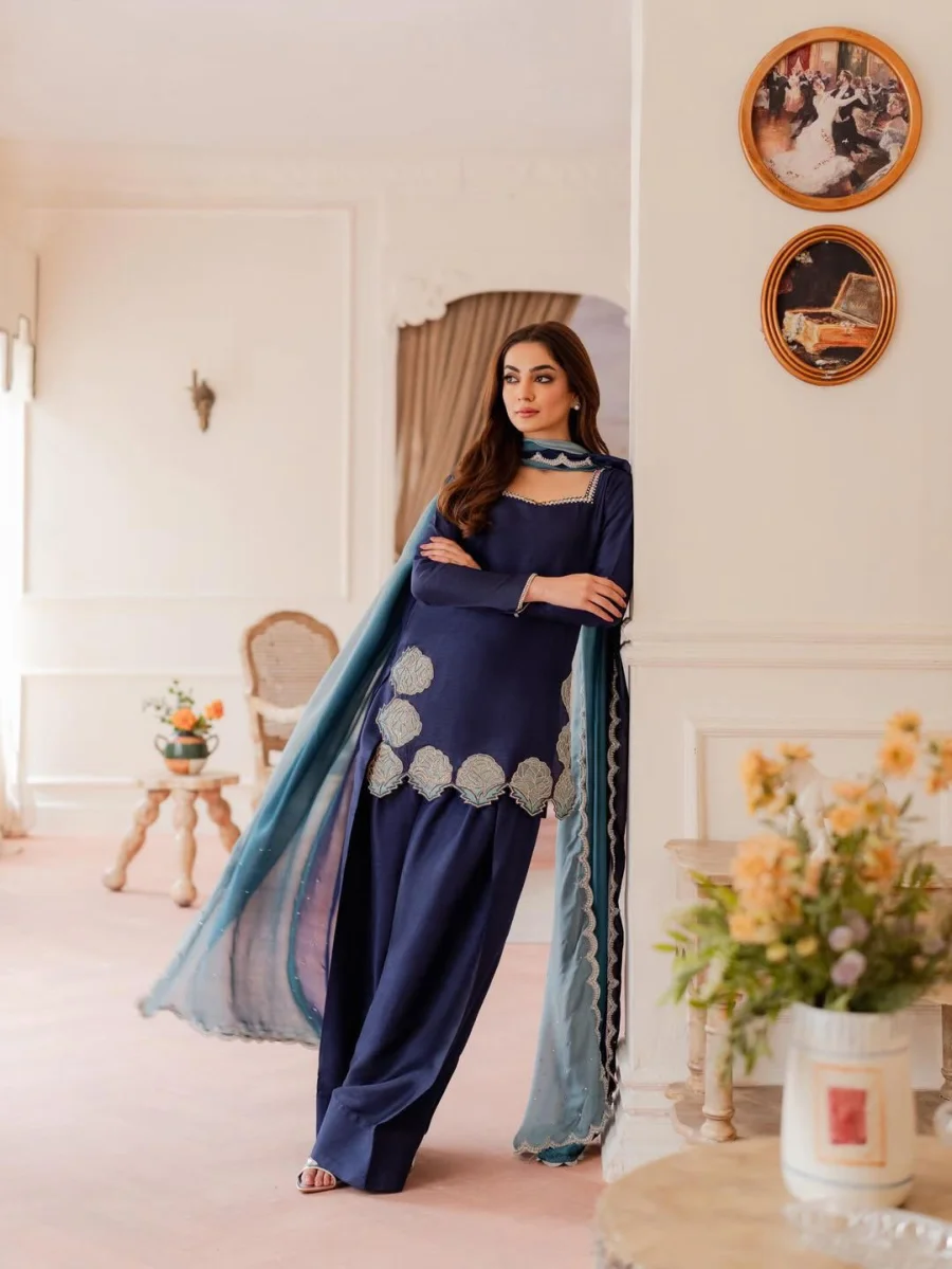 MODERN CREPE SILK EMBROIDERY RAMBO SEQUENCE THREAD WITH JHARKAN DIAMOND WORK TOP PATIYALA WITH DUPATTA FESTIVE WEAR WHOLESALE PRICE ETHNIC GARMENT (11)