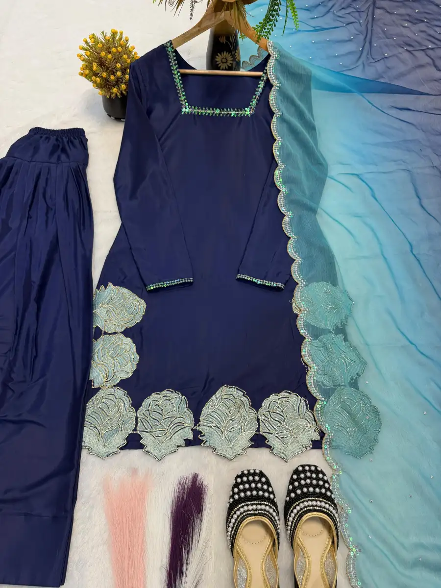 MODERN CREPE SILK EMBROIDERY RAMBO SEQUENCE THREAD WITH JHARKAN DIAMOND WORK TOP PATIYALA WITH DUPATTA FESTIVE WEAR WHOLESALE PRICE ETHNIC GARMENT (12)