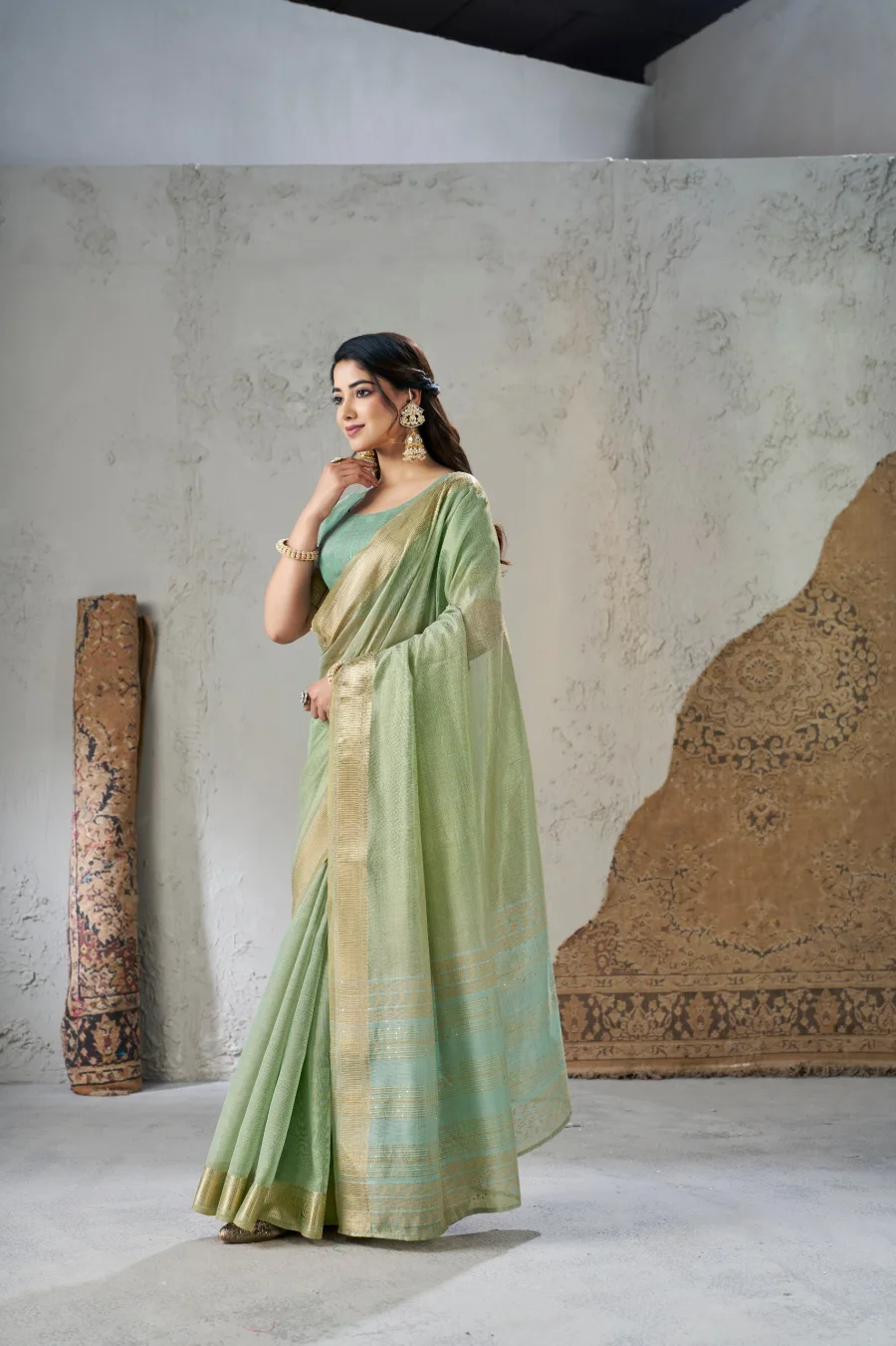 MODERN LINENE COTTON SILK GOLD ZARI AND SELF DESIGN WORK SAREE WITH UNSTITCHED BLOUSE FESTIVE WEAR WHOLESALE PRICE ETHNIC GARMENT (23)
