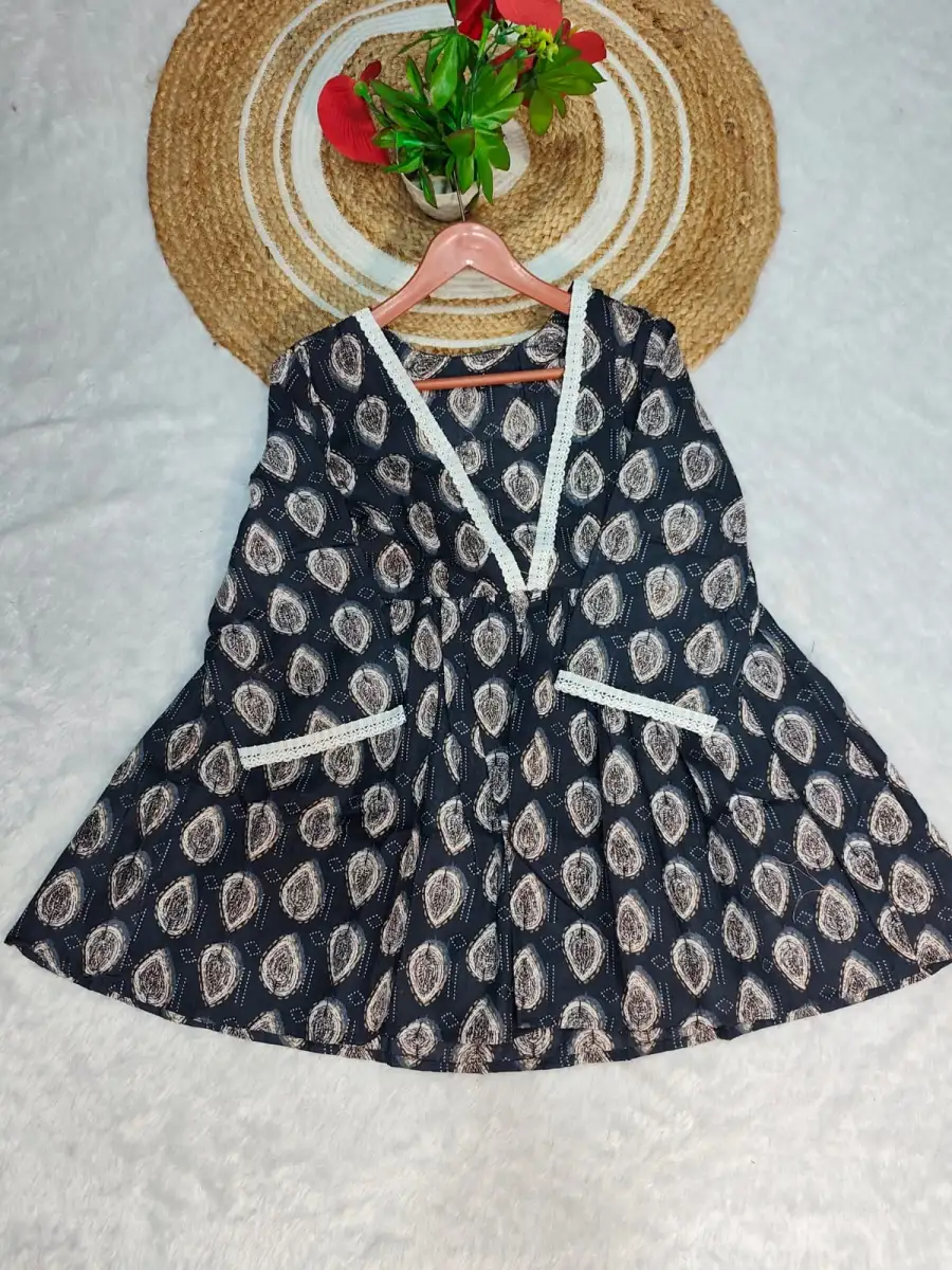 NEW ARRIVAL COTTON PRINTED WITH LACE WORK ONLY TOP DAILY WEAR WHOLESALE PRICE ETHNIC GARMENT (8)