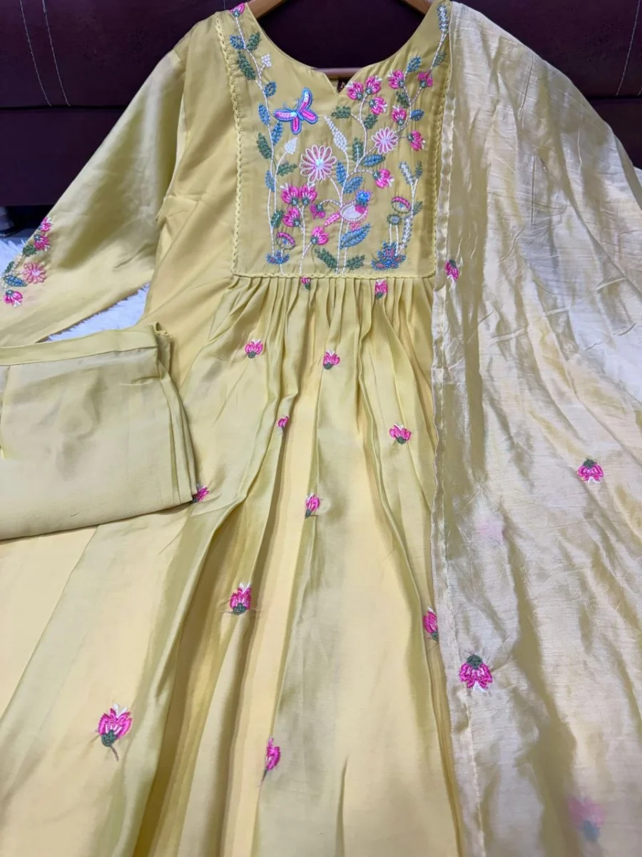 RICH LOOK CHANDERI SILK EMBROIDERY WORK TOP BOTTOM WITH DUPATTA FESTIVE WEAR WHOLESALE PRICE ETHNIC GARMENT (1)