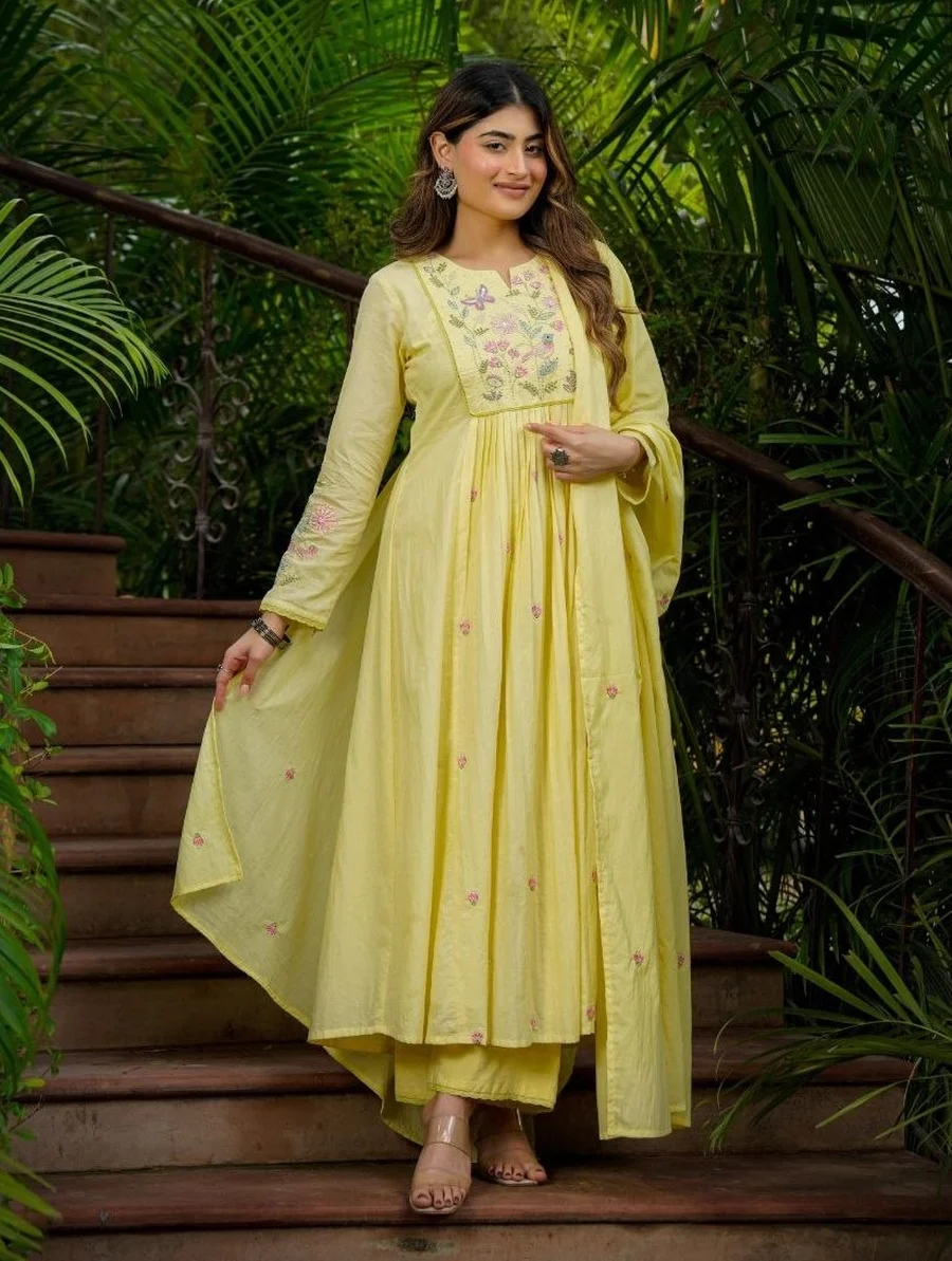 RICH LOOK CHANDERI SILK EMBROIDERY WORK TOP BOTTOM WITH DUPATTA FESTIVE WEAR WHOLESALE PRICE ETHNIC GARMENT (7)