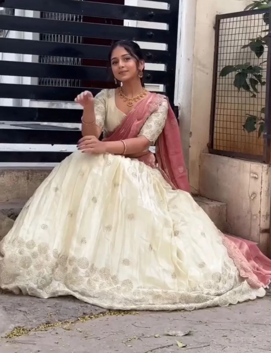 RICH LOOK CHINON EMBROIDERY PIPE VAL AND SEQUENCE WORK LEHENGA CHOLI WITH DUPATTA WEDDING WEAR WHOLESALE PRICE ETHNIC GARMENT (8)