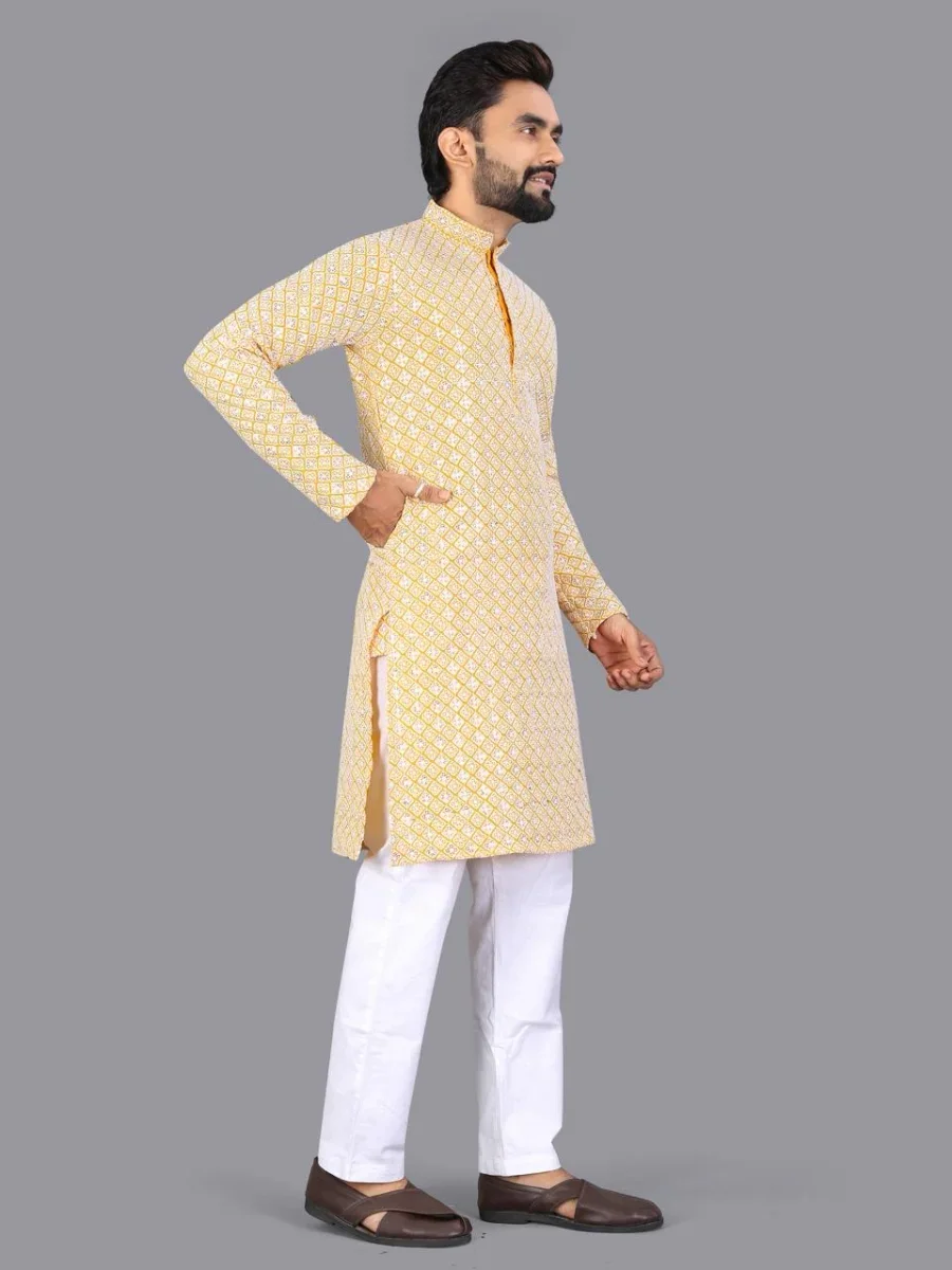RICH LOOK COTTON CHIKANKARI EMBROIDERY WORK MEN'S KURTA PAYJAMA FESTIVE WEAR WHOLESALE PRICE ETHNIC GARMENT (4)