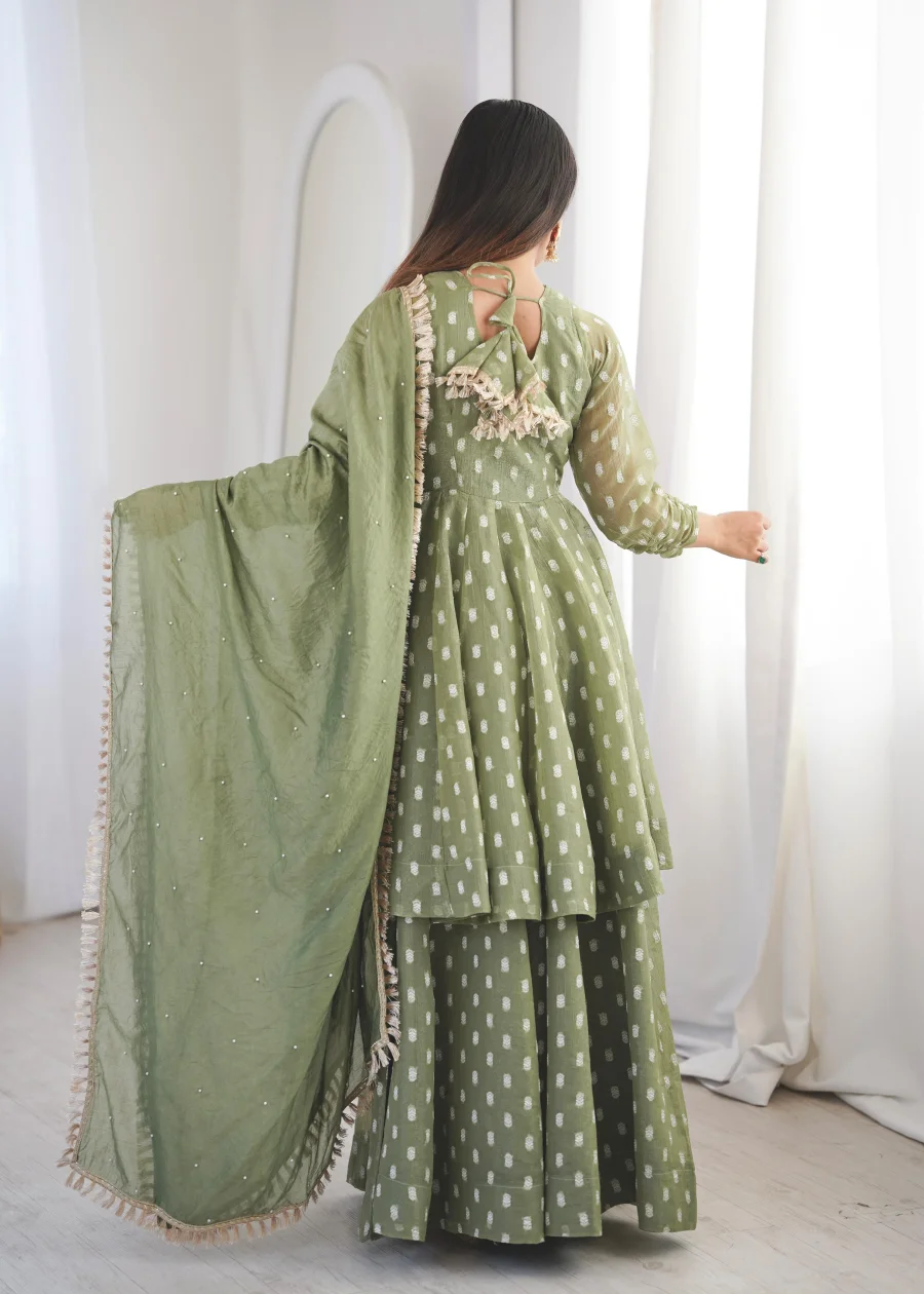 RICH LOOK CRUNCHY SILK JACQUARD BUTTI WORK TOP PALAZZO WITH DUPATTA FESTIVE WEAR WHOLESALE PRICE ETHNIC GARMENT (5)