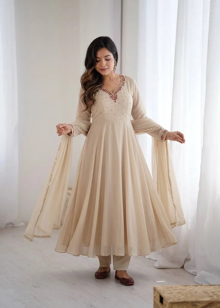RICH LOOK GEORGETTE HANDWORK GOWN BOTTOM WITH DUPATTA WEDDING WEAR WHOLESALE PRICE ETHNIC GARMENT (3)