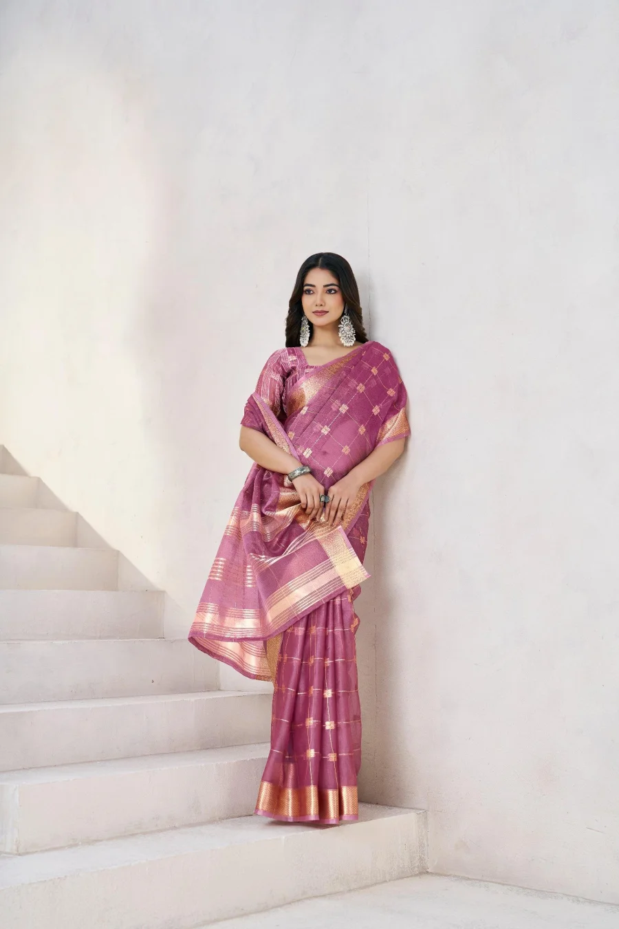 RICH LOOK LINEN COTTON SILK GOLD ZARI AND SELF DESIGN WORK SAREE WITH UNSTITCHED BLOUSE FESTIVE WEAR WHOLESALE PRICE ETHNIC GARMENT (37)