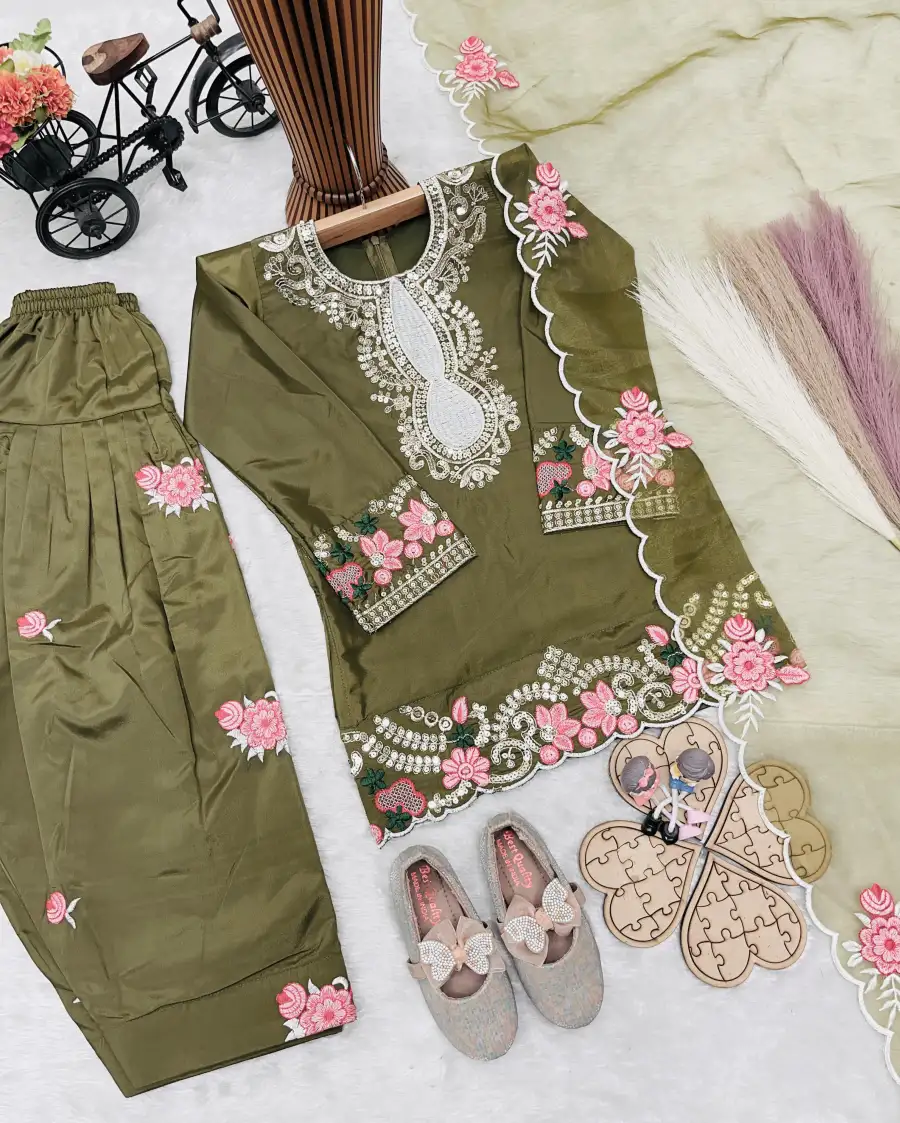 RICH LOOK NATURAL CREPE EMBROIDERY SEQUENCE WORK KID'S TOP PATIYALA WITH DUPATTA FESTIVE WEAR WHOLESALE PRICE ETHNIC GARMENT (11)