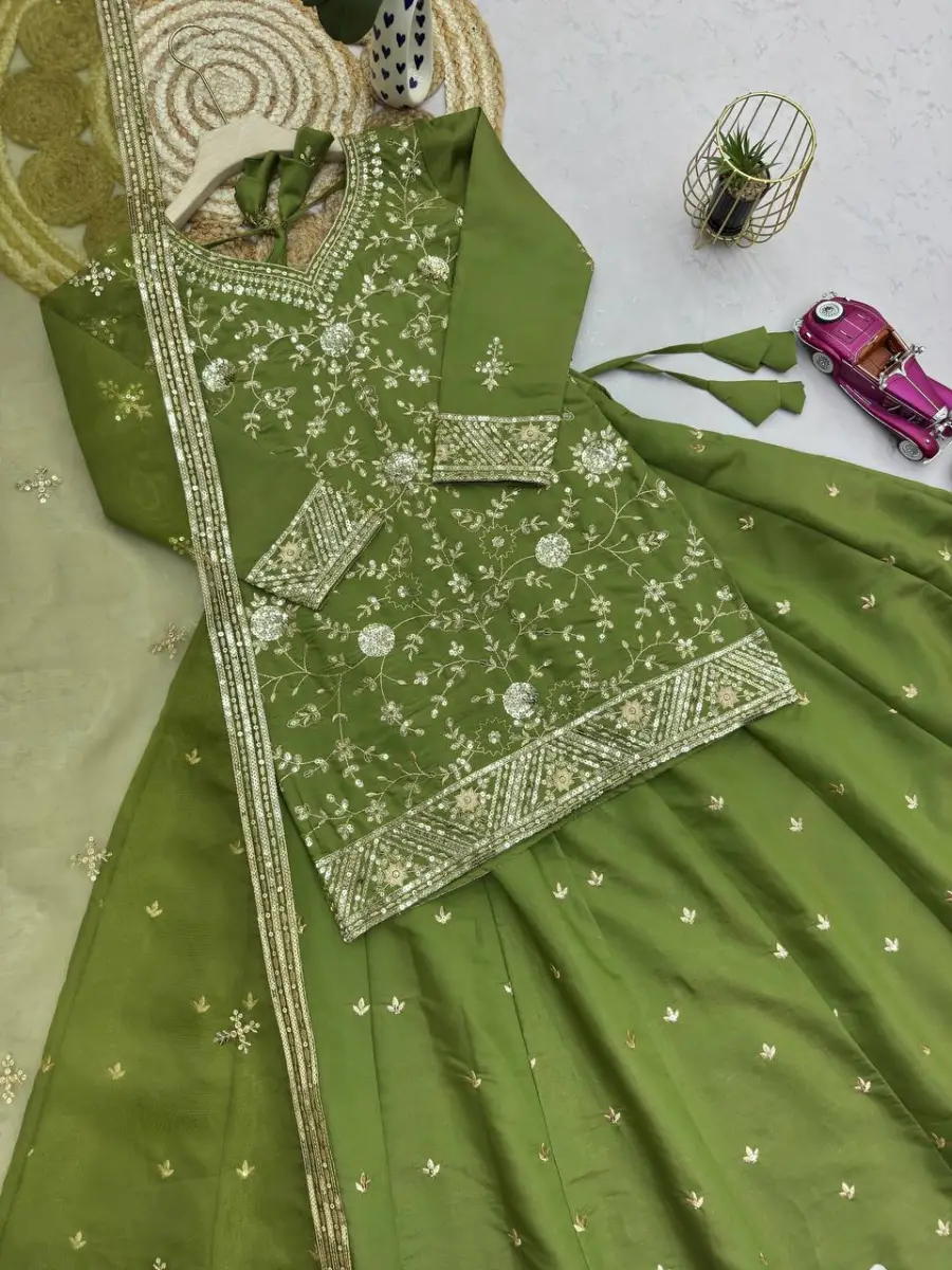 RICH LOOK SHIMMER SILK EMBROIDERY SEQUENCE WORK TOP LEHENGA WITH DUPATTA WEDDING WEAR WHOLESALE PRICE ETHNIC GARMENT (1)