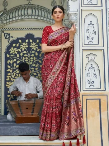 DESIGNER KHADI GEORGETTE WEAVING WITH PIPING BORDER WORK SAREE WITH UNSTITCHED BLOUSE RED