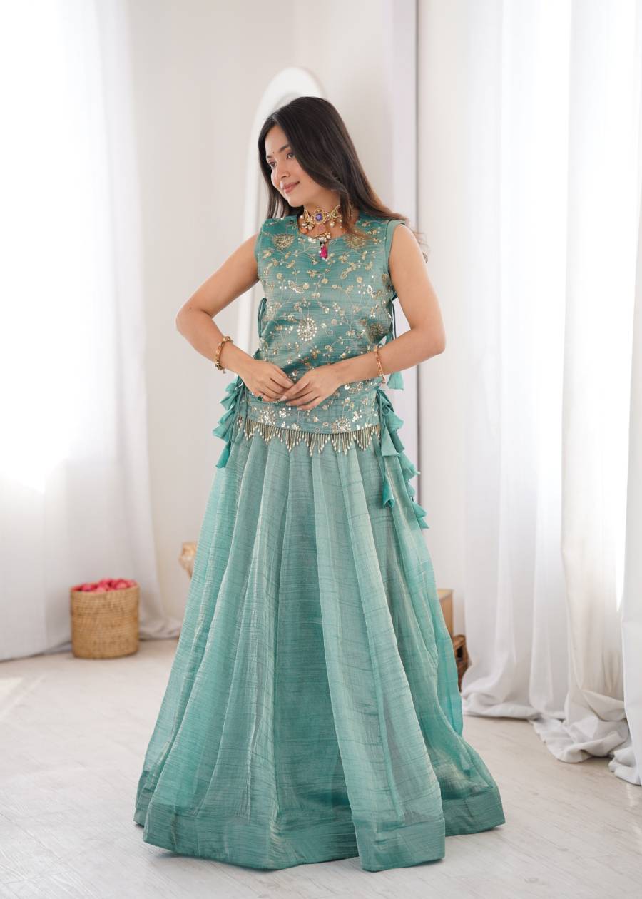 13MODERN SALSA CRUSH PLAIN LEHENGA CHOLI WITH ZARI & SEQUENCE EMBROIDERY WORK WITH PEARL & MOTI LACE WORK KOTI WEDDING WEAR WHOLESALE PRICE ETHNIC GARMENT (12)