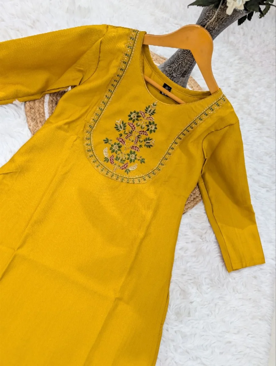 15MODERN VETICAN SEQUENCE CODING EMBROIDERY WORK TOP BOTTOM WITH DUPATTA FESTIVE WEAR WHOLESALE PRICE ETHNIC GARMENT (16)