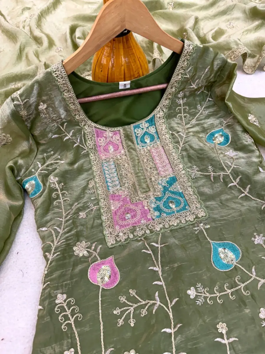 1DESIGNER FENDY SILK CODING SEQUENCE & THREAD WORK TOP BOTTOM WITH DUPATTA FESTIVE WEAR WHOLESALE PRICE ETHNIC GARMENT (16)
