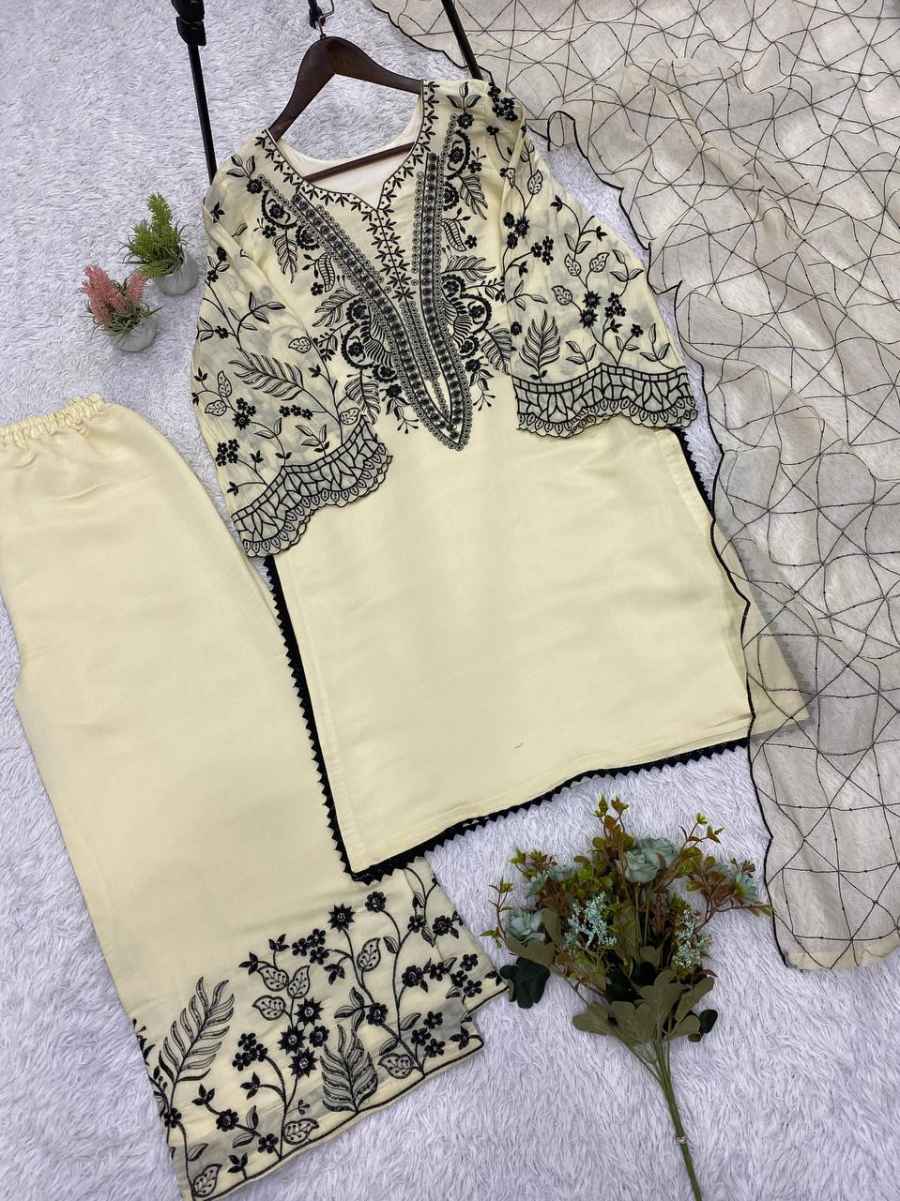 1FANCY MUL COTTON SEQUENCE EMBROIDERY WORK TOP PALAZZO WITH DUPATTA FESTIVE WEAR WHOLESALE PRICE ETHNIC GARMENT (18)