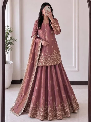 MODERN 2 TONE FENDY SILK EMBROIDERY SEQUENCE WORK TOP LEHENGA WITH DUPATTA PEACH