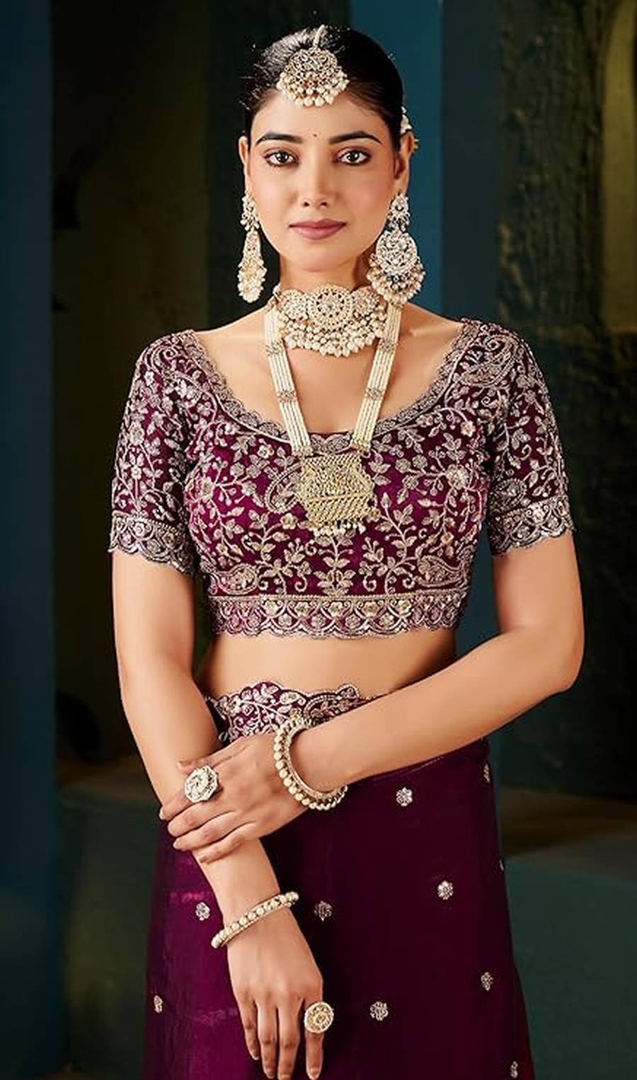 1MODERN FENDY SILK EMBROIDERY WORK CUT WORK SAREE WITH UNSTITCHED BLOUSE WEDDING WEAR WHOLESALE PRICE ETHNIC GARMENT (5)