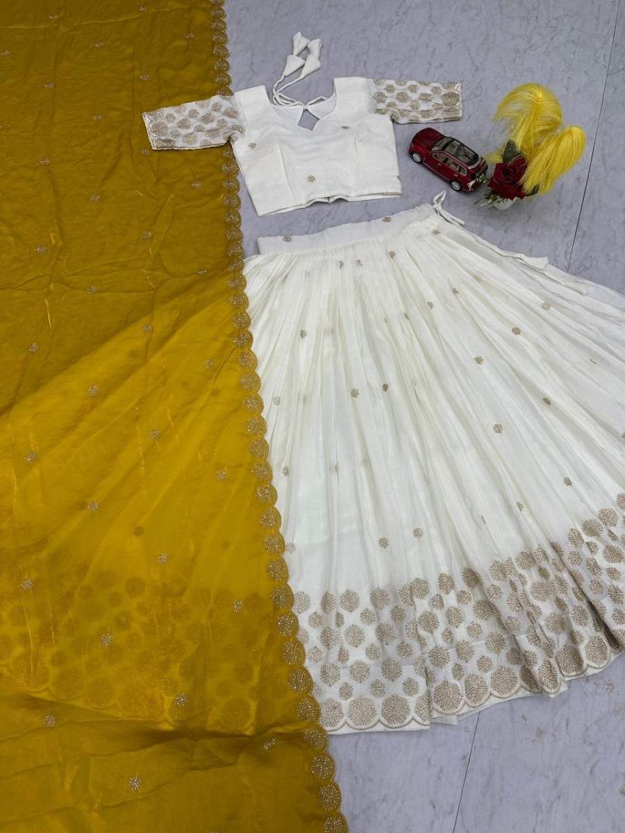 1RICH LOOK CHINON EMBROIDERY PIPE VAL AND SEQUENCE WORK LEHENGA CHOLI WITH DUPATTA FESTIVE WEAR WHOLESALE PRICE ETHNIC GARMENT (13)