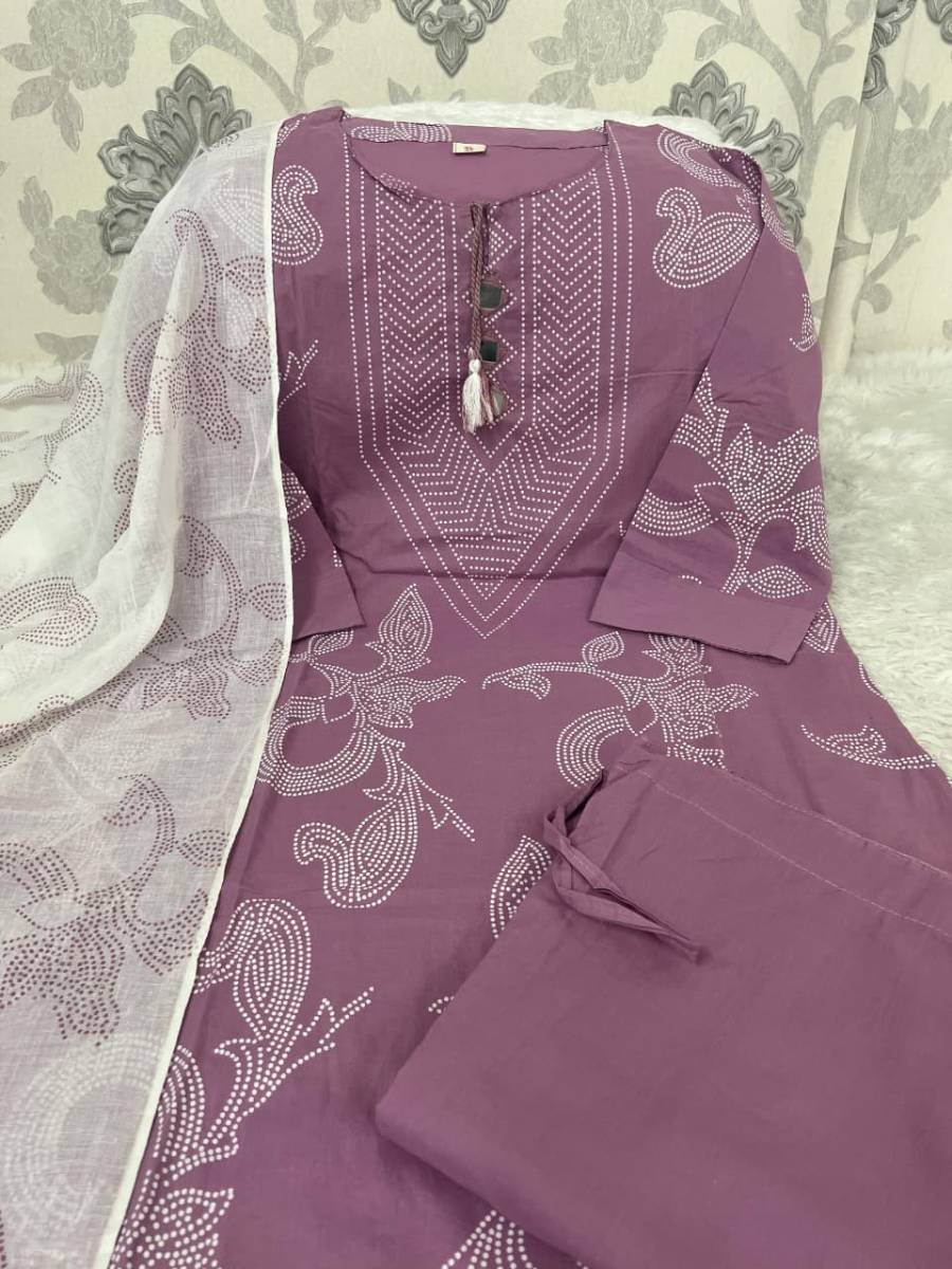 1RICH LOOK COTTON PRINT WITH MIRROR WORK TOP BOTTOM WITH DUPATTA FESTIVE WEAR WHOLESALE PRICE ETHNIC GARMENT (13)