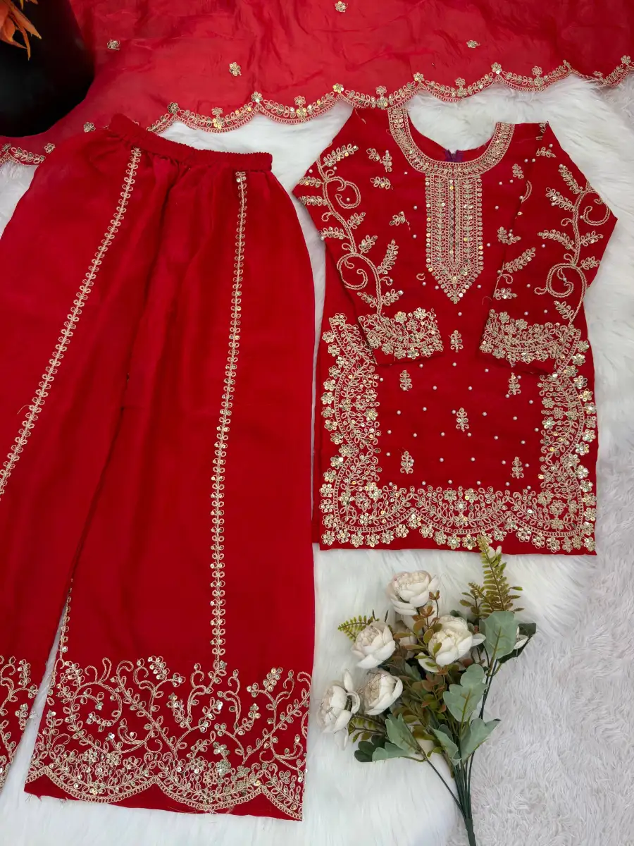 2DESIGNER FENDY SILK EMBROIDERY CODING AND SEQUENCE WORK MOTHER DAUGHTER SET FESTIVE WEAR WHOLESALE PRICE ETHNIC GARMENT (8)