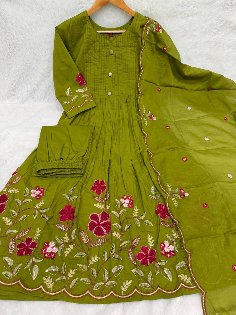 2MOST PICKED COTTON MULTI-THREAD EMBROIDERY WITH LUP WORK TOP BOTTOM WITH DUPATTA FESTIVE WEAR WHOLESALE PRICE ETHNIC GARMENT (26)