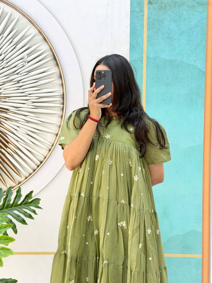 3FANCY MUL COTTON CHANDERI EMBROIDERY WORK ONE PIECE DRESS PARTY WEAR WHOLESALE PRICE ETHNIC GARMENT (15)