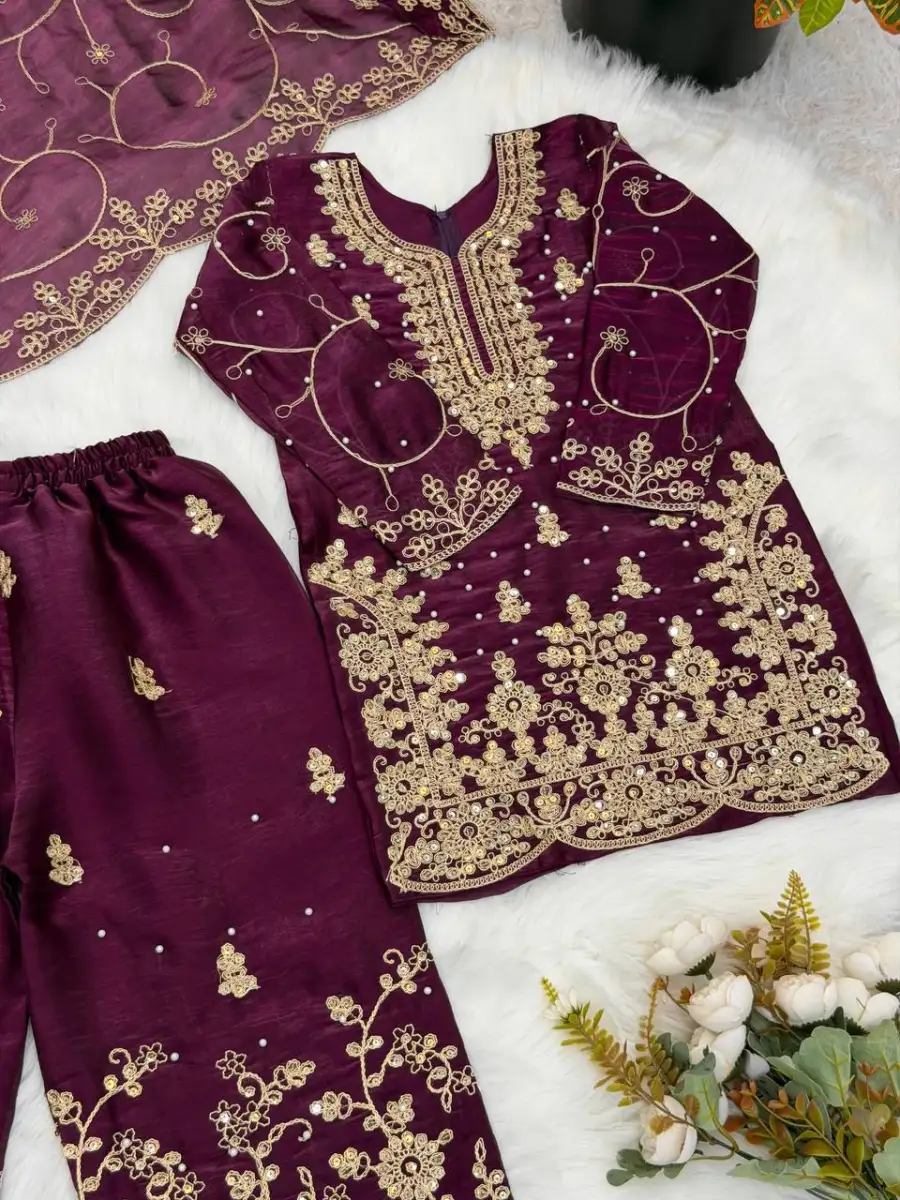 3NEW ARRIVAL GMY SILK EMBROIDERY SEQUENCE WORK MOTHDER DAUGHTER SET FESTIVE WEAR WHOLESALE PRICE ETHNIC GARMENT (18)